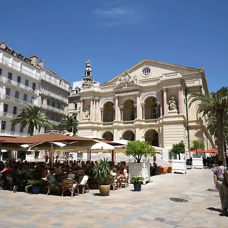Quartier Opera Lejlighed